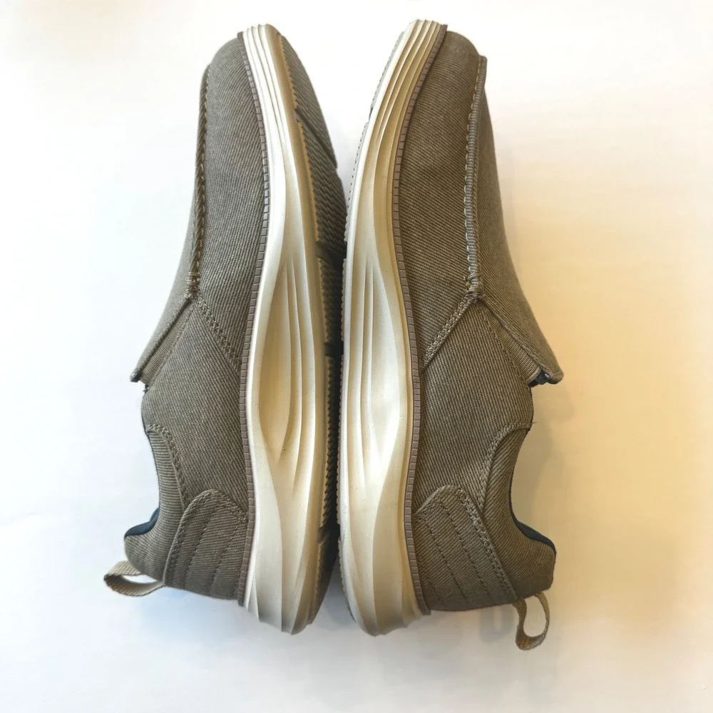 Concept 3 by Skechers Men 7‎ Tan Khaki Slip On Loafer Memory Foam Sneaker Casual